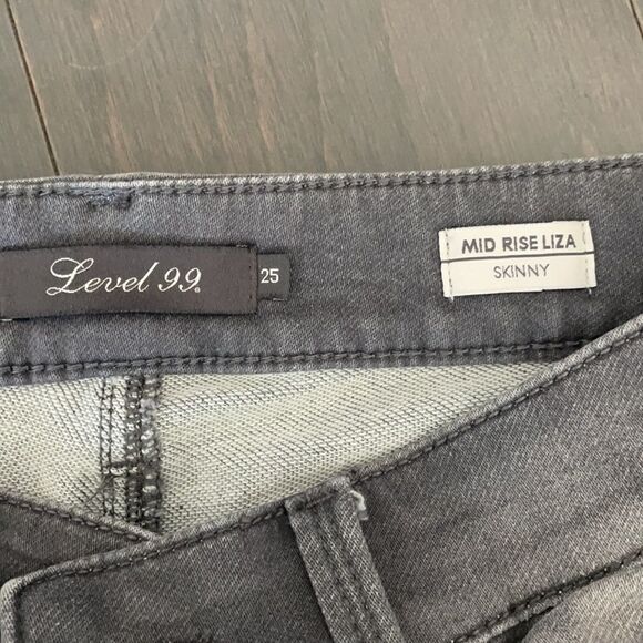 Level 99 mid-rise Liza Skinny Jeans in grey - Picture 3 of 4